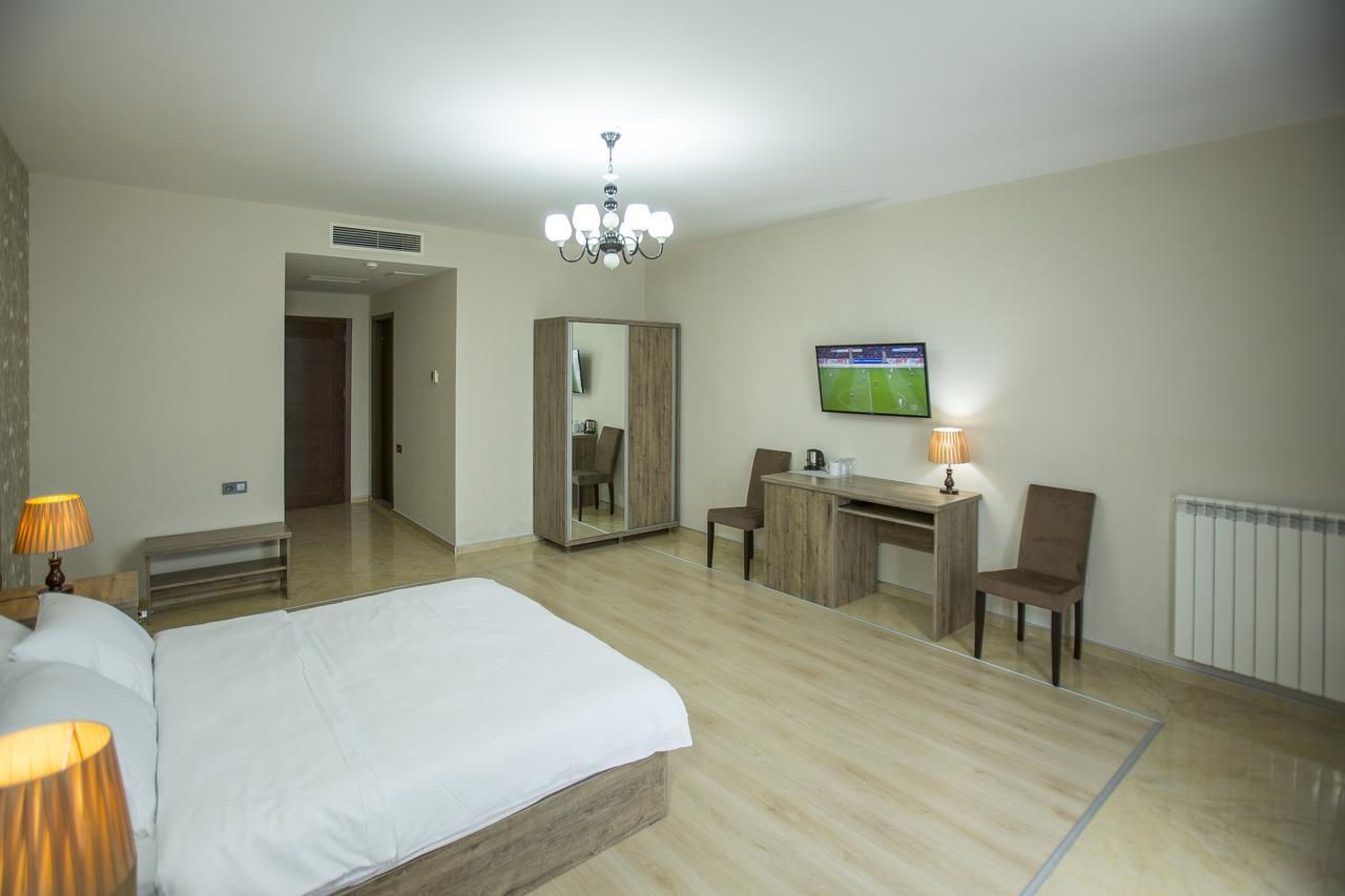 Ire Palace Batumi Luaran gambar